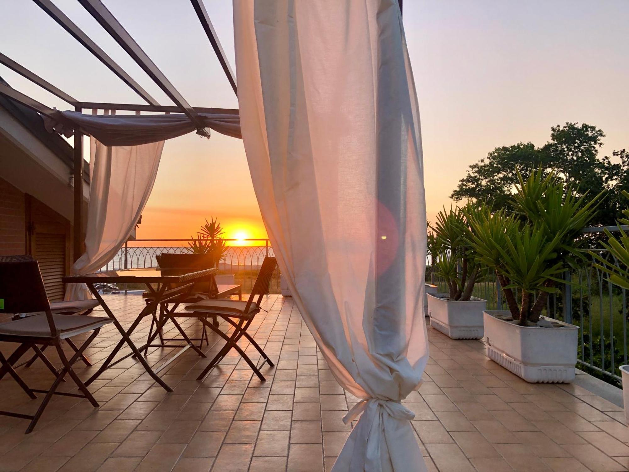 Marche Full Experience-Apartments Порто-Сант'Ельпідіо Екстер'єр фото